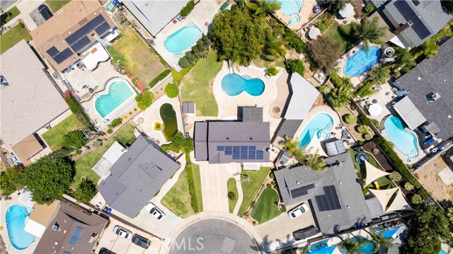 21101 Rosedell Drive, Saugus CA: https://media.crmls.org/medias/a4bc3a48-0a18-43ea-96c1-1b735c244325.jpg