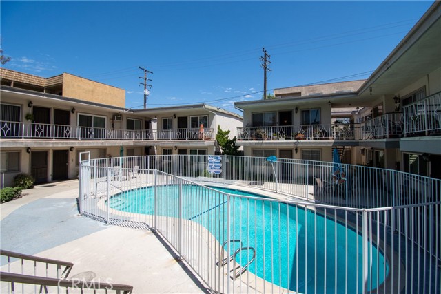 Detail Gallery Image 28 of 30 For 3500 Elm Ave #30,  Long Beach,  CA 90807 - 2 Beds | 2 Baths