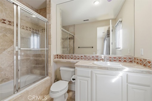 Detail Gallery Image 42 of 59 For 1852 Sharon, Santa Ana,  CA 92705 - 5 Beds | 4/1 Baths