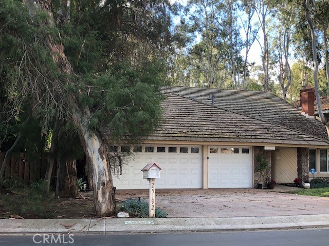 25192 Wandering Ln, Lake Forest, CA 92630