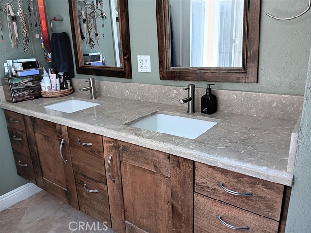 2520 Ruhland Avenue, Redondo Beach, California 90278, 2 Bedrooms Bedrooms, ,1 BathroomBathrooms,Residential,Sold,Ruhland,OC23112406
