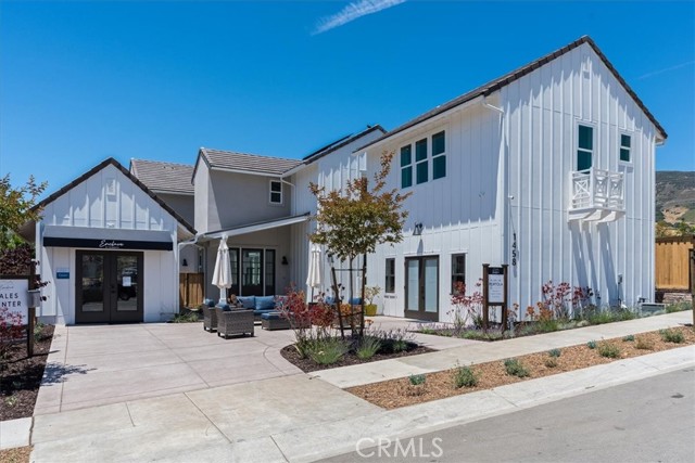 Detail Gallery Image 1 of 53 For 1458 Parsons Way, San Luis Obispo,  CA 93401 - 5 Beds | 5/1 Baths