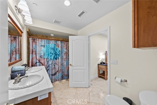 Detail Gallery Image 49 of 75 For 31345 Avenida Del Reposo, Temecula,  CA 92591 - 5 Beds | 3/1 Baths