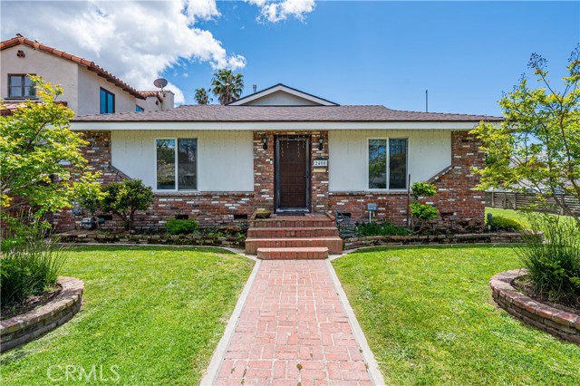 2400 Sebald Avenue, Redondo Beach, California 90278, 3 Bedrooms Bedrooms, ,2 BathroomsBathrooms,Residential,Sold,Sebald,SW23080304