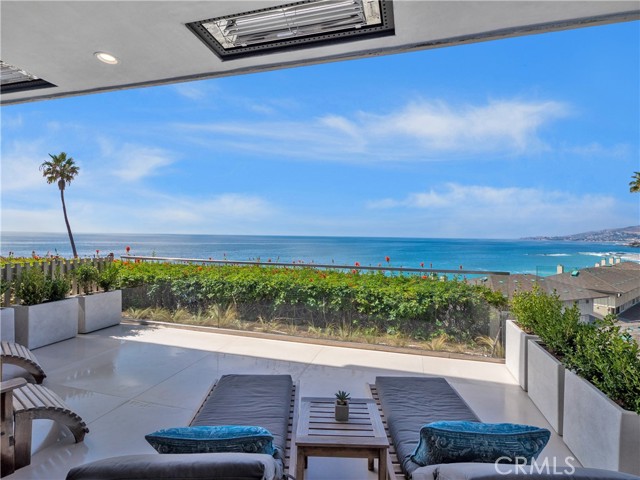 Detail Gallery Image 10 of 38 For 79 Blue Lagoon, Laguna Beach,  CA 92651 - 3 Beds | 3 Baths