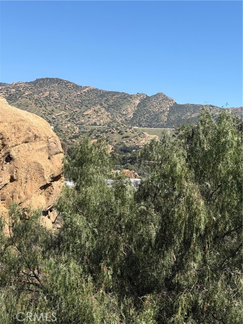 Detail Gallery Image 11 of 11 For 6541 Clear Springs, Simi Valley,  CA 93063 - 3 Beds | 2 Baths