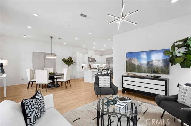 113 Bosal, Irvine CA: https://media.crmls.org/medias/a4c20aeb-43be-417c-807f-88c1ae5aff05.jpg