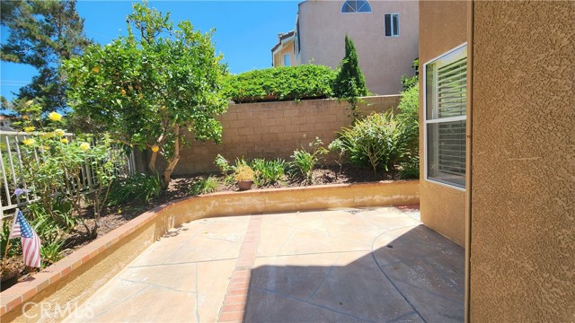 17 Northwinds, Aliso Viejo CA: https://media.crmls.org/medias/a4c240c9-aa6a-4392-8ae0-e0226cc730b2.jpg