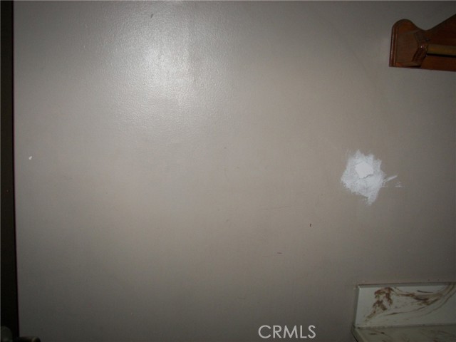 23730 Lakeview, Crestline, CA 92325