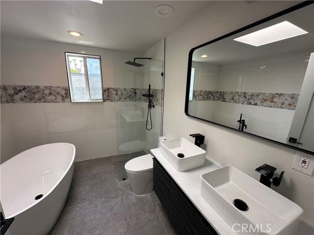 1834 N Hidalgo Way, Palm Springs CA: https://media.crmls.org/medias/a4c2d0c5-a68a-40c9-890e-6867e372fc82.jpg