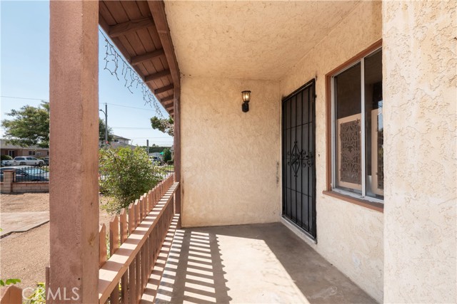 2306 W Cedarwood Street, West Covina CA: https://media.crmls.org/medias/a4c37817-a83a-4ddf-8380-1b435f245e0e.jpg