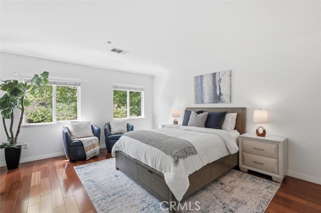 Detail Gallery Image 29 of 43 For 5244 Huckleberry Oak, Simi Valley,  CA 93063 - 5 Beds | 3 Baths