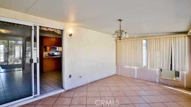 Detail Gallery Image 12 of 39 For 720 W Pennsylvania Ave, Redlands,  CA 92374 - 3 Beds | 2 Baths