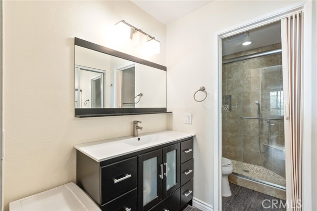 Detail Gallery Image 10 of 23 For 911 N Kings Rd #310,  West Hollywood,  CA 90069 - 2 Beds | 2 Baths
