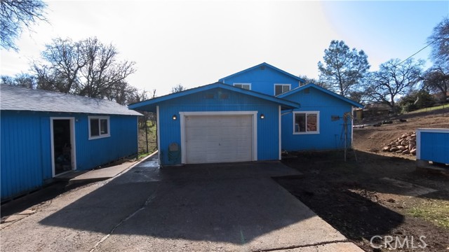 Detail Gallery Image 2 of 38 For 16463 33rd Ave, Clearlake,  CA 95422 - 3 Beds | 2 Baths