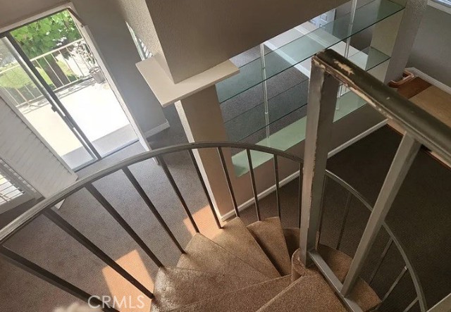 Detail Gallery Image 4 of 18 For 2247 Martinique Ln, Oxnard,  CA 93035 - 2 Beds | 2 Baths