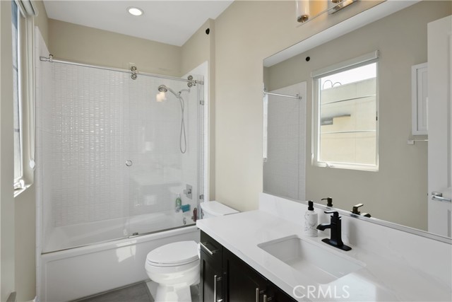 Detail Gallery Image 20 of 28 For 12837 N Seaglass, Los Angeles,  CA 90094 - 3 Beds | 2/1 Baths