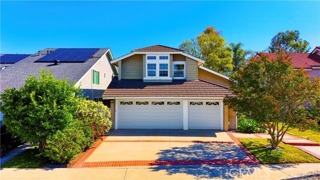 Front Image Thumbnail for CROC26083323