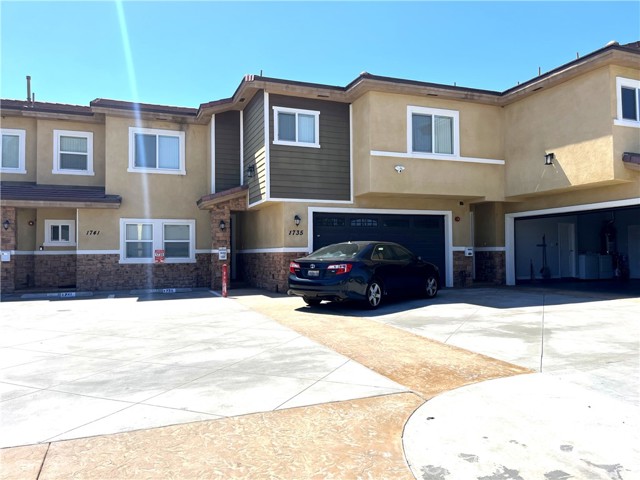 Detail Gallery Image 1 of 36 For 1741 S Easy Way, Anaheim,  CA 92804 - 3 Beds | 2/1 Baths