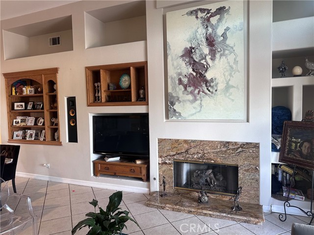 Detail Gallery Image 17 of 45 For 735 Rembrandt Cir, Corona,  CA 92882 - 4 Beds | 2 Baths