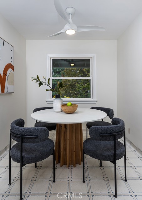 Detail Gallery Image 12 of 29 For 435 Paulette Pl, La Canada Flintridge,  CA 91011 - 3 Beds | 2 Baths