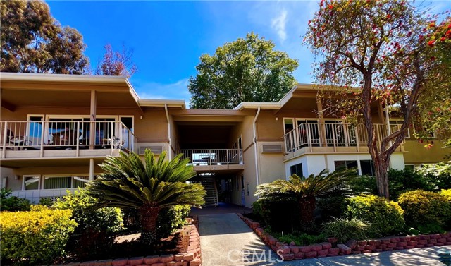 Detail Gallery Image 1 of 25 For 746 Avenida Majorca #N,  Laguna Woods,  CA 92637 - 2 Beds | 2 Baths