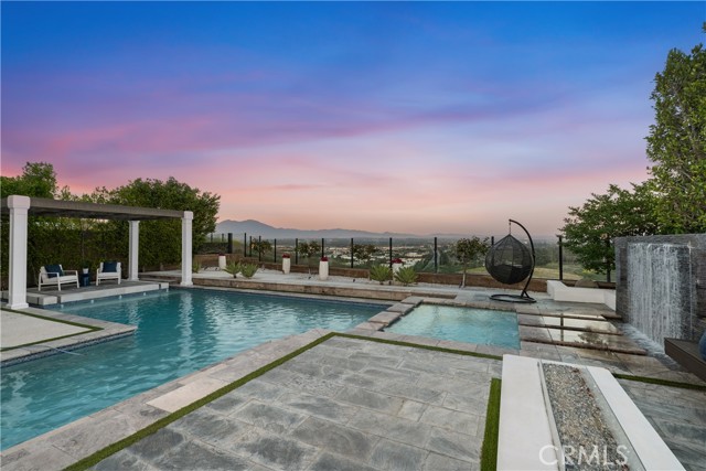 104 Scenic Crest, Irvine CA: https://media.crmls.org/medias/a4c84ee5-1b13-417f-825f-f923c07f86a4.jpg