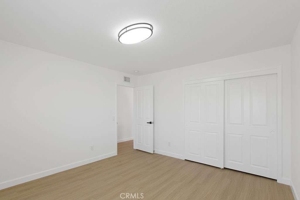 https://media.crmls.org/medias/a4c84f6c-af41-45fd-a0cf-39188bf112b2.jpg?preset=X-Large