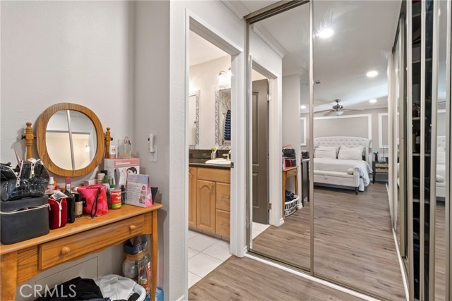 Detail Gallery Image 21 of 42 For 27945 Sycamore Creek, Valencia,  CA 91354 - 4 Beds | 2 Baths