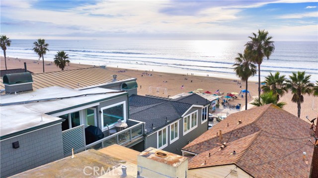 4114 The Strand, Manhattan Beach, California 90266, 4 Bedrooms Bedrooms, ,4 BathroomsBathrooms,Residential,Sold,The Strand,EV22119797