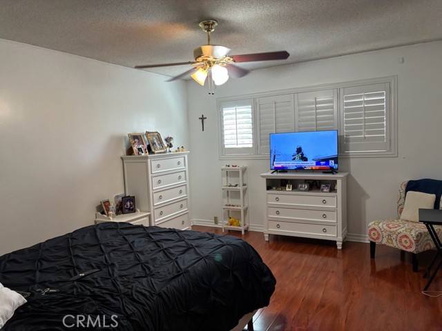 Detail Gallery Image 15 of 28 For 919 N Minter, Santa Ana,  CA 92701 - 2 Beds | 2 Baths