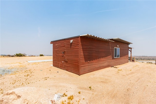 23833 Rancho Street, Apple Valley CA: https://media.crmls.org/medias/a4c99b70-5d22-4b0c-949c-b0680610b0c3.jpg