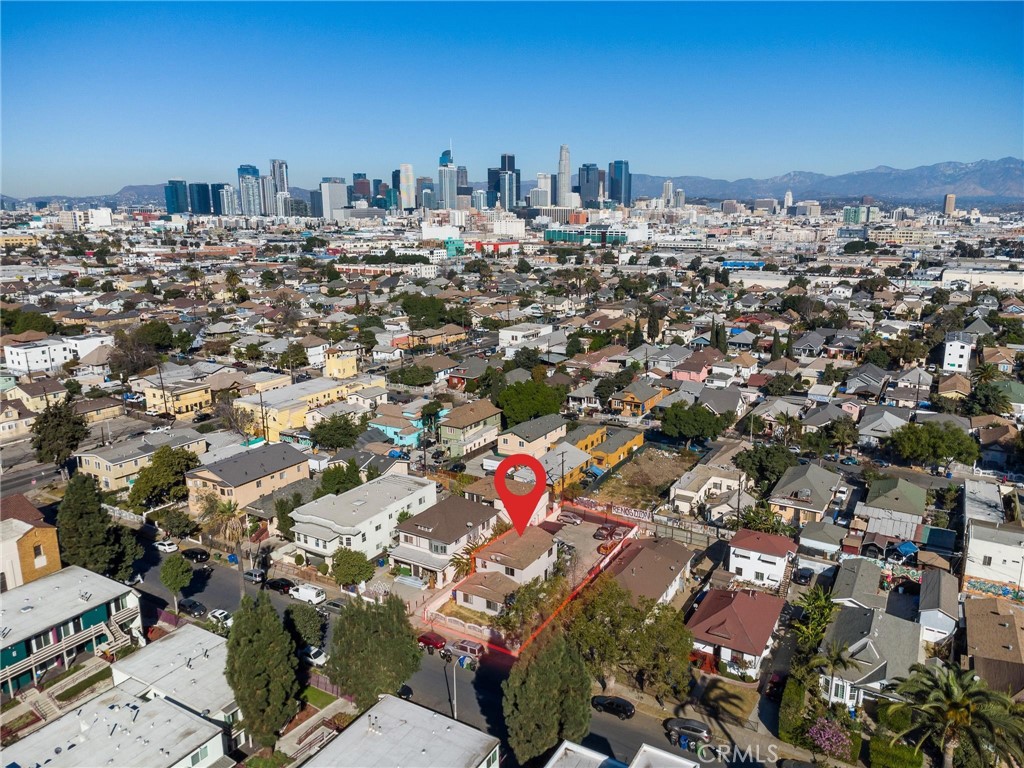 MLS #DW25110570 img 14