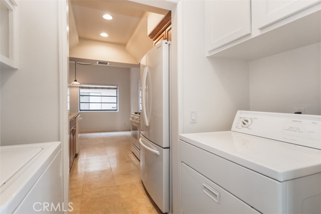 Detail Gallery Image 23 of 41 For 4707 Willis Ave #108,  Sherman Oaks,  CA 91403 - 2 Beds | 2 Baths