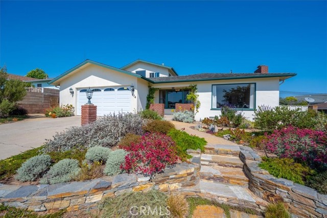 Detail Gallery Image 1 of 1 For 174 Fair View Dr, Arroyo Grande,  CA 93420 - 4 Beds | 2 Baths