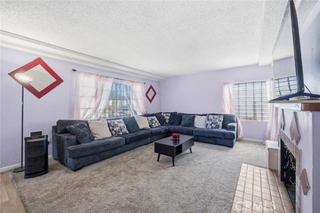 Detail Gallery Image 12 of 39 For 1168 N G, San Bernardino,  CA 92410 - 2 Beds | 2 Baths