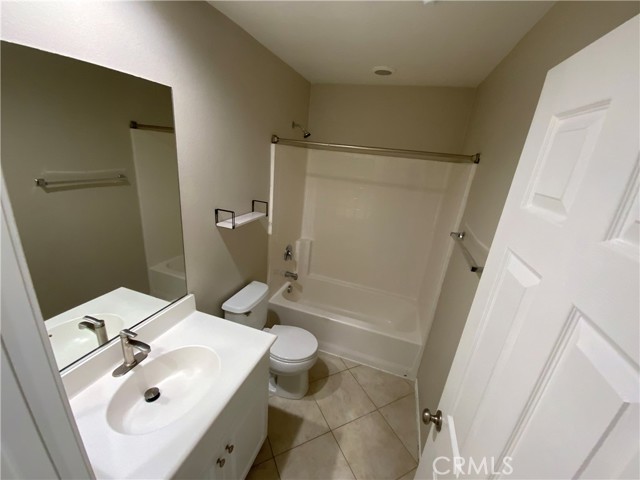 33640 Willow Haven Lane, Murrieta CA: https://media.crmls.org/medias/a4cc699d-7f94-4ac5-92c2-b3376ea11155.jpg
