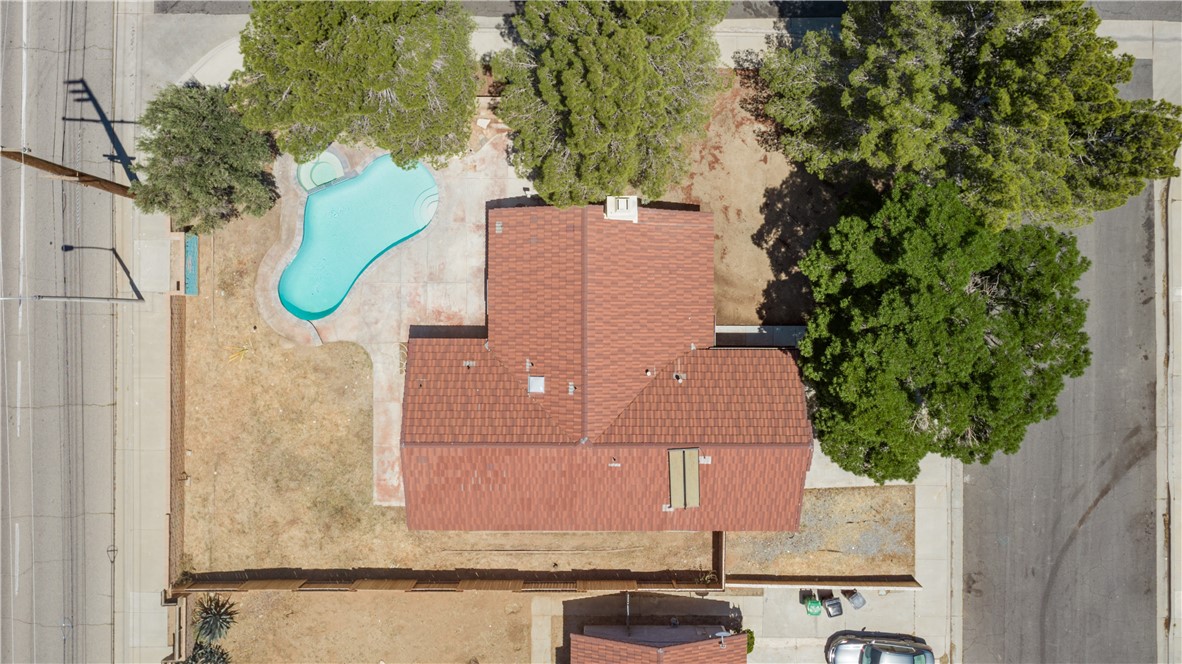 Detail Gallery Image 5 of 39 For 37483 Cambridge Ln, Palmdale,  CA 93550 - 3 Beds | 2 Baths