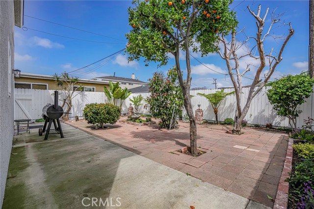 4543 W 168th Street, Lawndale CA: https://media.crmls.org/medias/a4cca1c8-b76b-4617-ac86-b980469b0d88.jpg