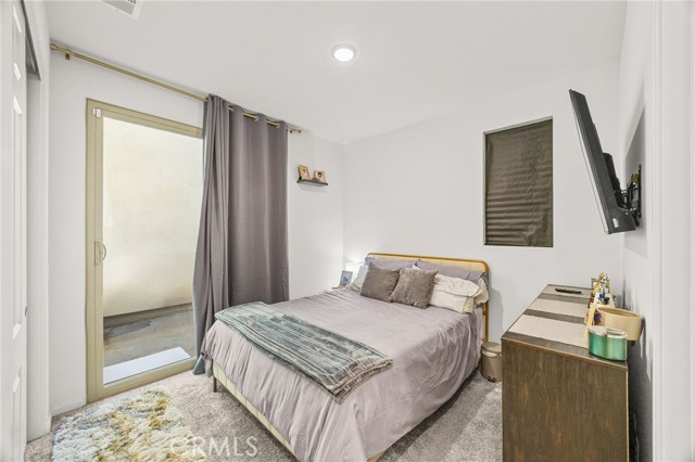 Detail Gallery Image 3 of 45 For 16164 Paddock, Chino,  CA 91708 - 3 Beds | 3/1 Baths