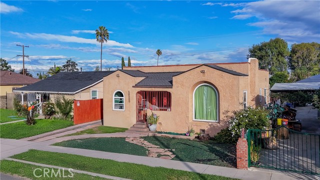 Detail Gallery Image 2 of 42 For 16330 S Caress Ave, Compton,  CA 90221 - 3 Beds | 2 Baths