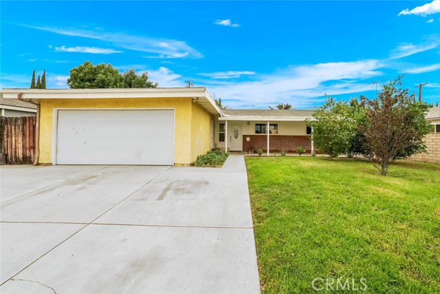 1068 Tranquil Ln, Corona, CA 92878