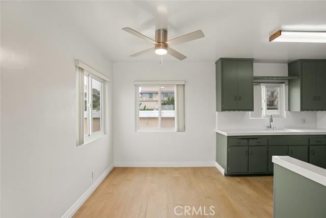 Detail Gallery Image 7 of 23 For 740 W 27th St #4,  San Pedro,  CA 90731 - 2 Beds | 1 Baths