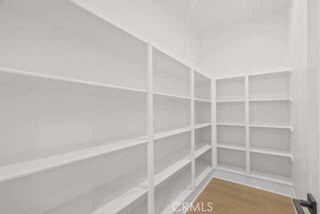 20434 W Albion Way, Porter Ranch CA: https://media.crmls.org/medias/a4d0aa7b-0c44-4386-81ac-3c804eb9c7f5.jpg