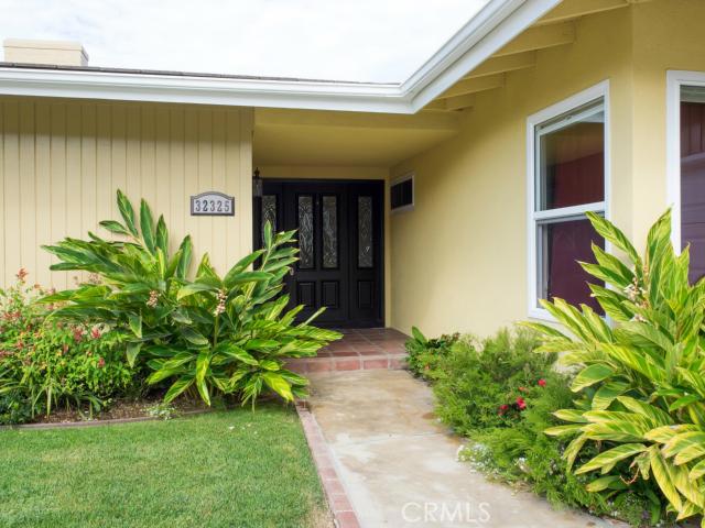 32325 Sea Raven Drive, Rancho Palos Verdes, California 90275, 4 Bedrooms Bedrooms, ,2 BathroomsBathrooms,Residential,Sold,Sea Raven,SB14160301