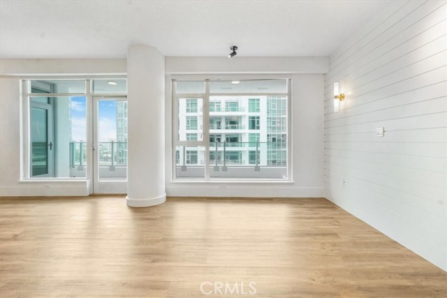 3131 Michelson Drive, Irvine CA: https://media.crmls.org/medias/a4d13f11-c9e7-4560-90f6-f66def42d7a9.jpg