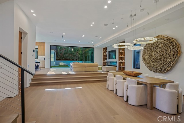 4219 Costello Avenue, Sherman Oaks CA: https://media.crmls.org/medias/a4d13f28-c132-4921-9b01-87bc135171ec.jpg