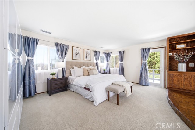 Detail Gallery Image 9 of 29 For 25208 Terreno Dr, Mission Viejo,  CA 92691 - 4 Beds | 3 Baths