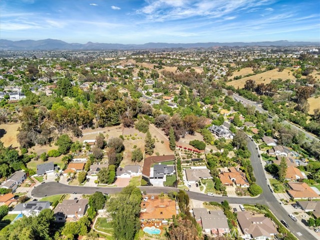 26622 Stetson Place, Laguna Hills CA: https://media.crmls.org/medias/a4d15c29-3aea-47f8-82e6-d84ad360928e.jpg