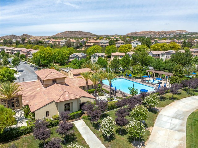 Detail Gallery Image 39 of 52 For 28648 Pietro Dr, Valencia,  CA 91354 - 3 Beds | 3 Baths